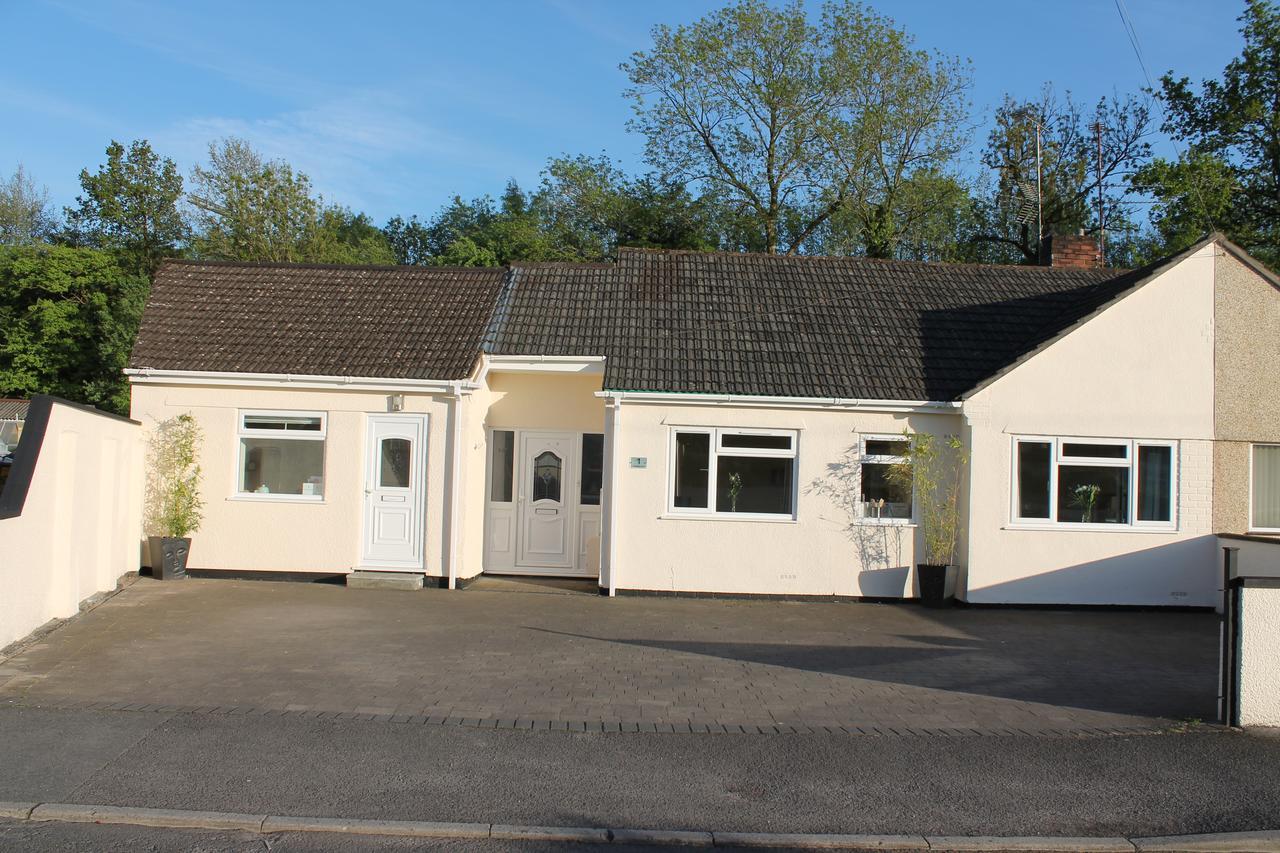 Magnolia Self Contained Suites Coalpit Heath Exteriör bild
